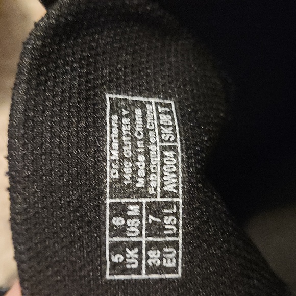 Dr. Martin Airwalk 1460 Core Kids Glittery Y Gunmetal Boots NEW Sz 6 - Picture 7 of 8